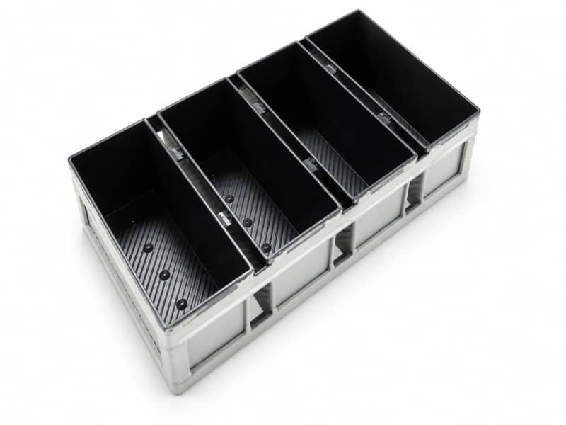 4-Strap Bread Loaf Pan Non-Stick